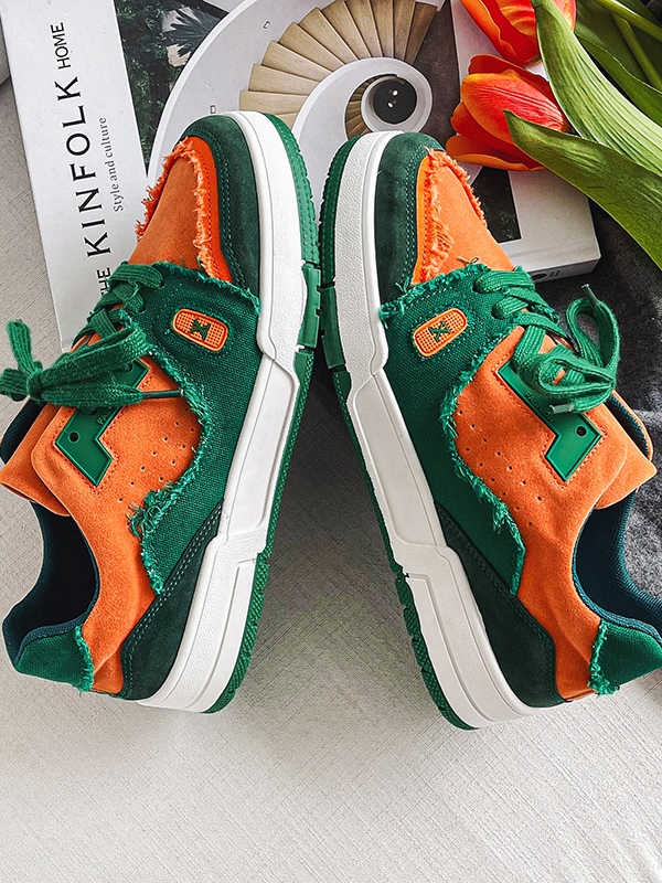 Zapatillas deportivas de hombre con panel en contraste y borde sin rematar-1